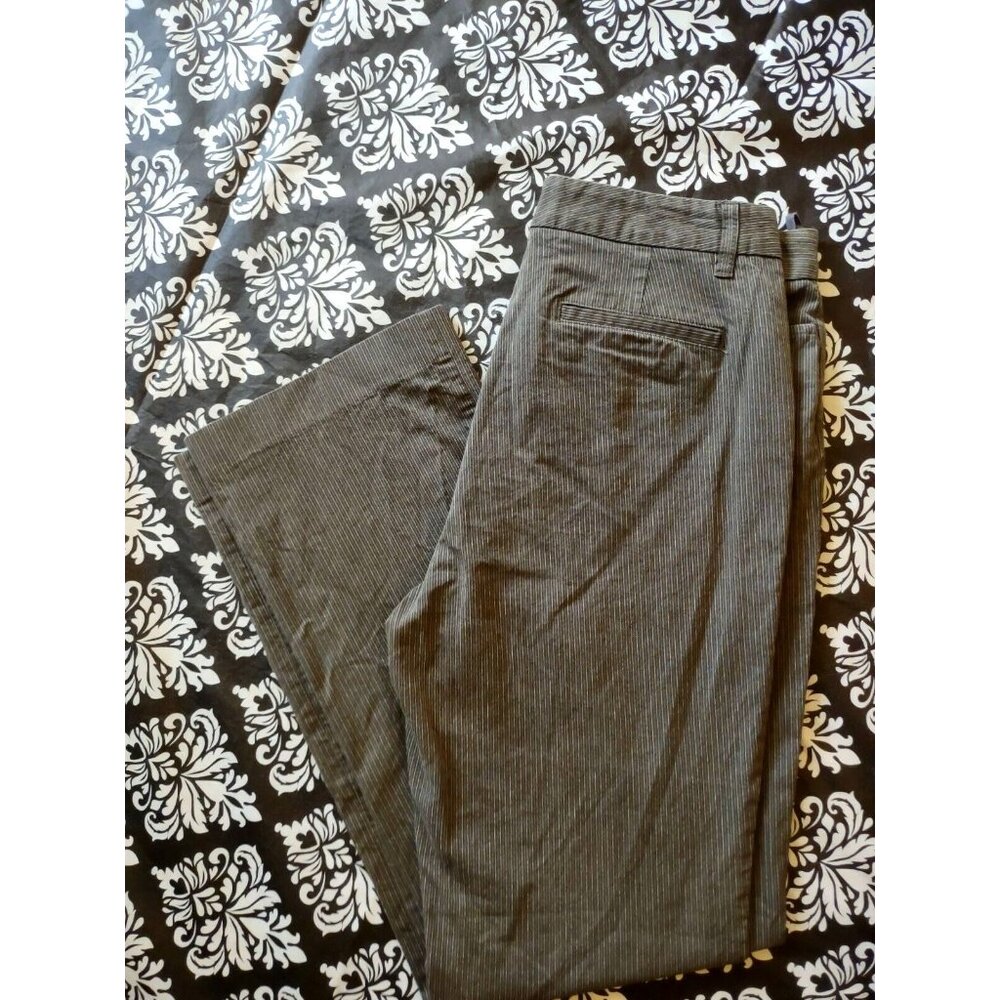 Womens Gap Stretch Gray Pinstripe Pants Slacks Classic Fit Bootcut 10 Mid Rise - Picture 2 of 5